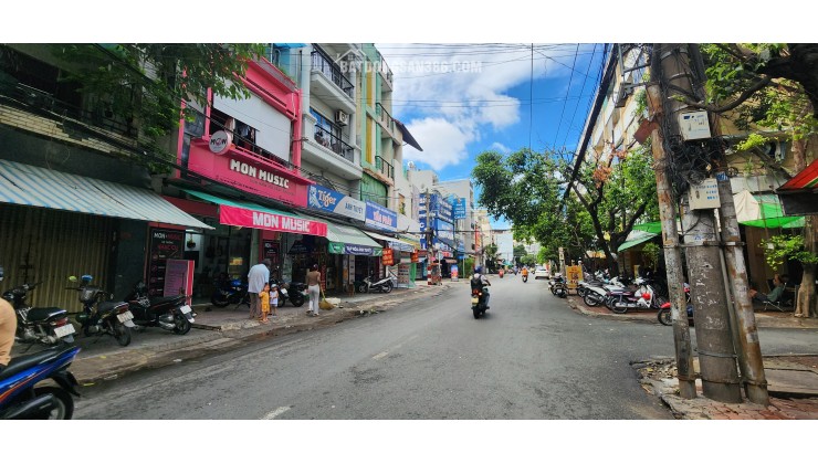 Cho thuê nhà Mặt Tiền Ni Sư Huỳnh Liên Q.Tân Bình 96m², 18Triệu - ĐỐI DIỆN CHUNG CƯ